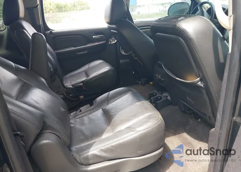 2014 GMC Yukon Xl 1500 Denali z USA, uszkodzony, nr VIN 1GKS1MEF0ER163412